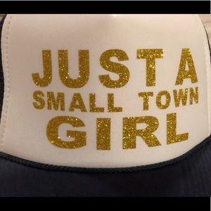 🛑✋🏼🛑 5 for $20 Ladies trucker style cap